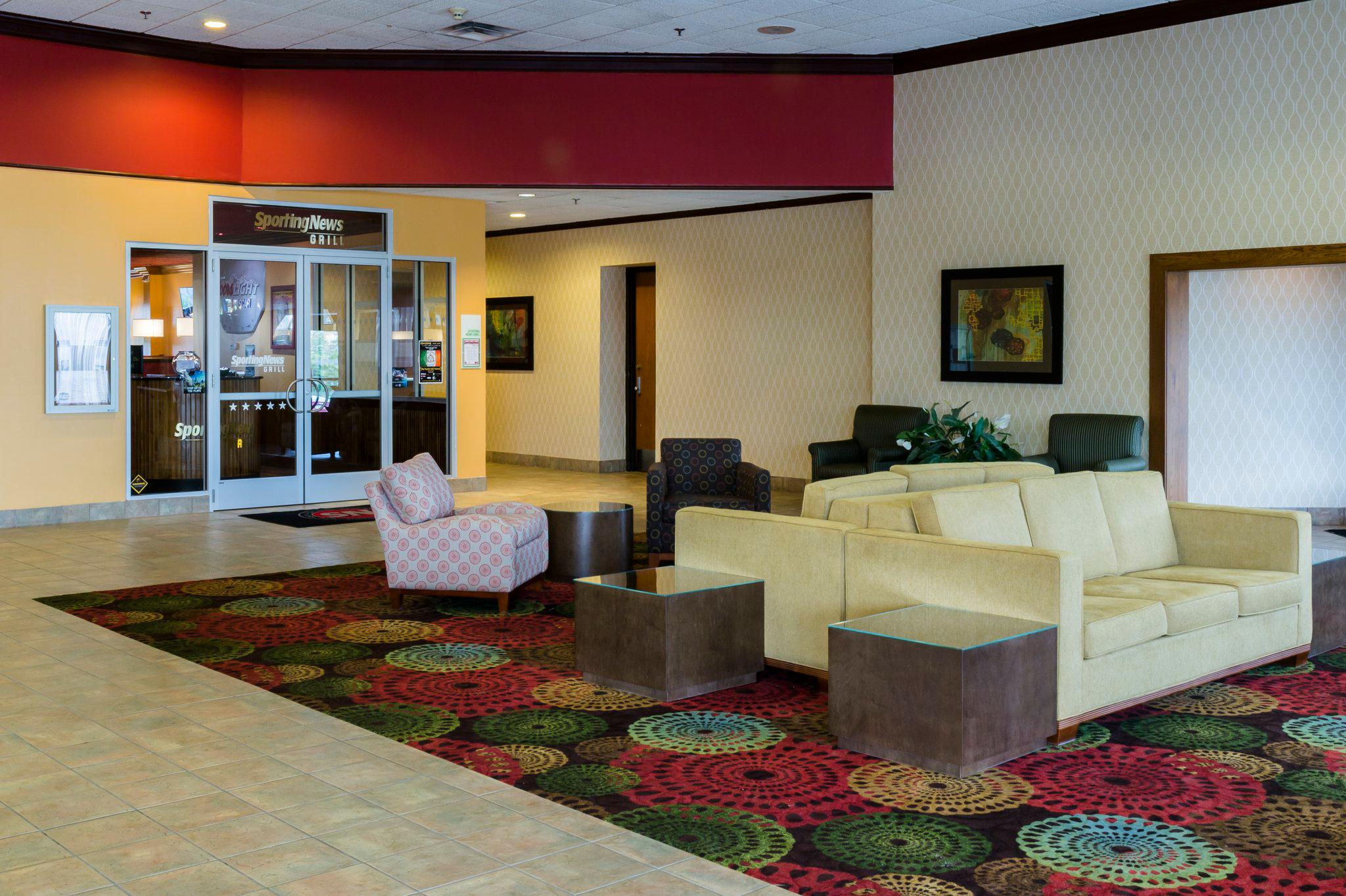 Holiday Inn Big Rapids Photo