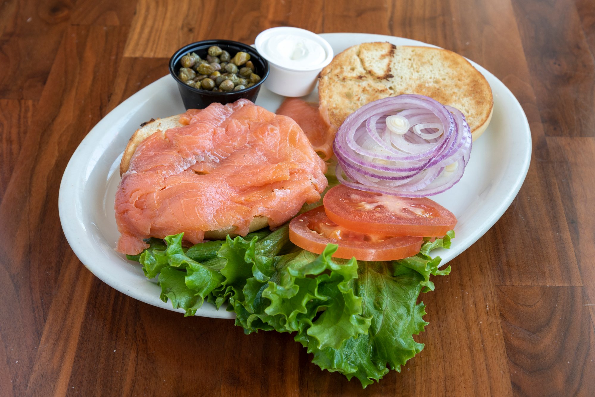 Smoked Salmon & Bagel Plate