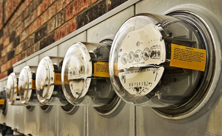 AC Electric &amp; Construction LLC Logo