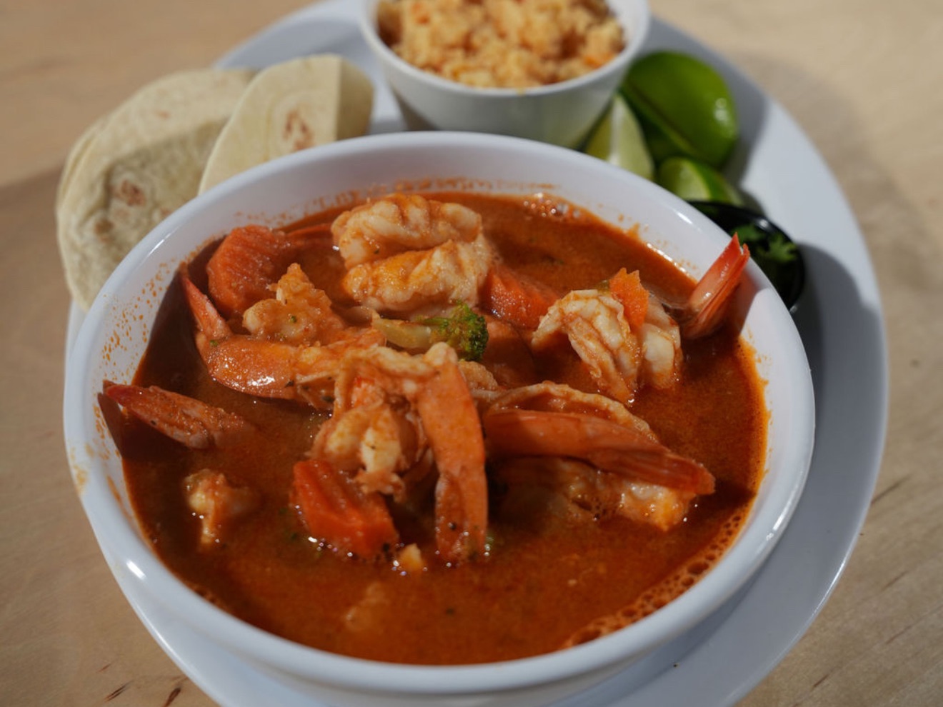 CALDO CAMARON