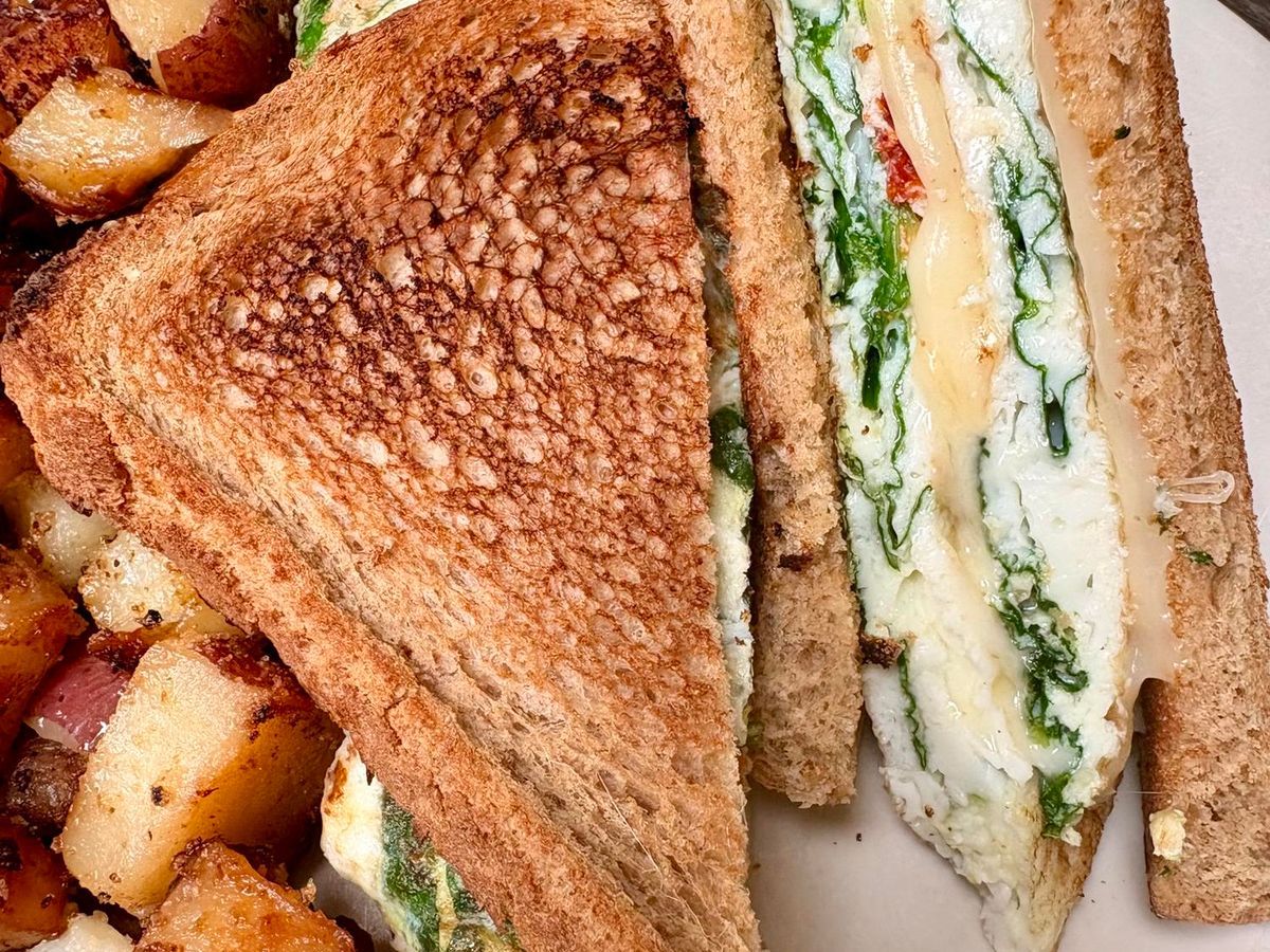Eggwhite Sammy