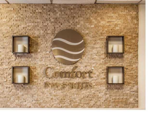 Images Comfort Inn & Suites