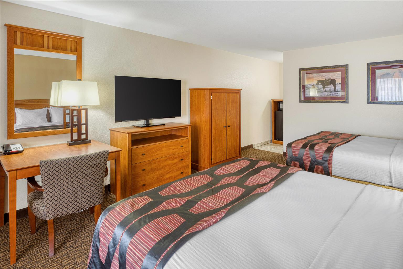 Best Western Plains Motel Image