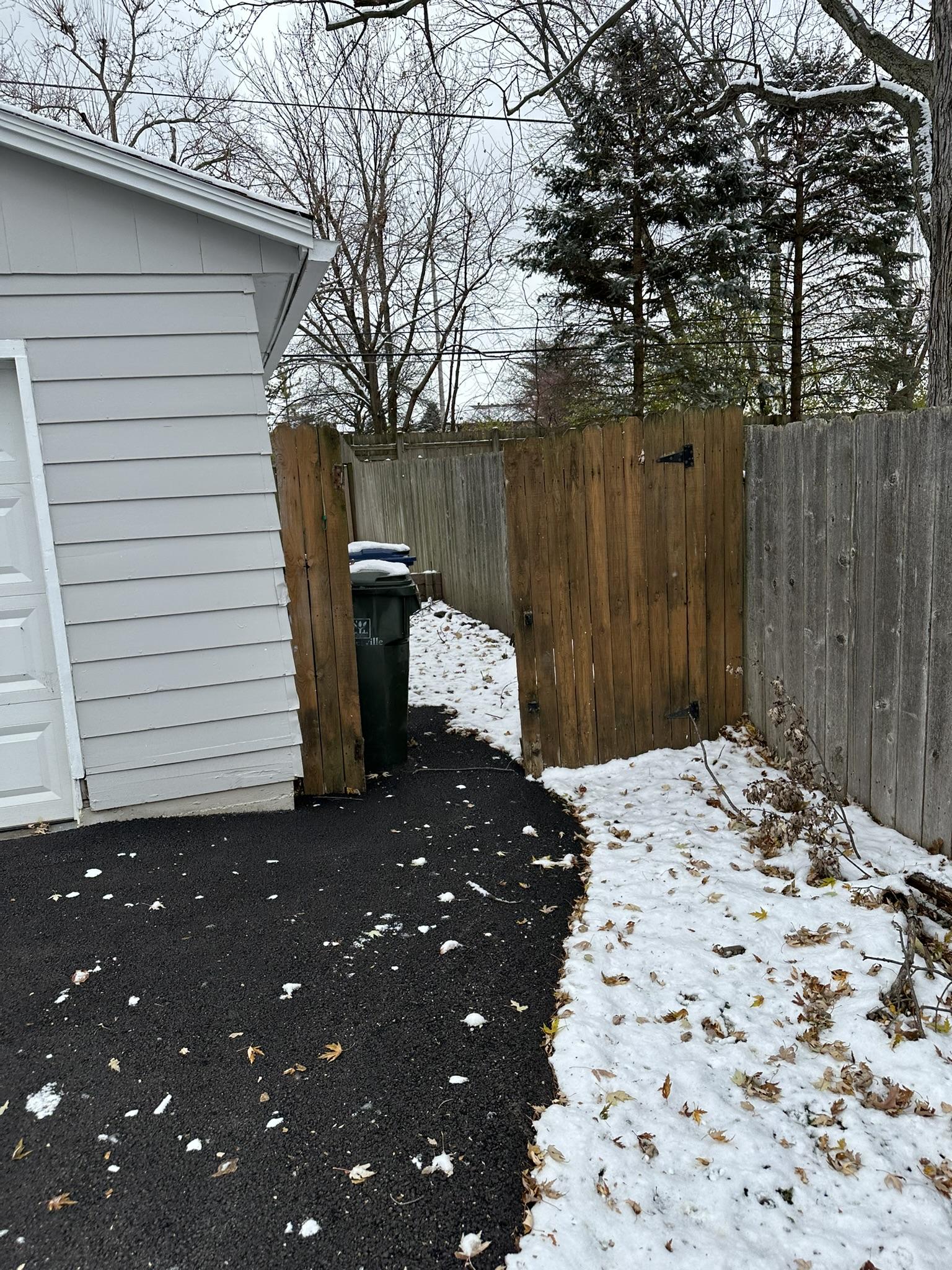 Top Rail Fence Naperville Image