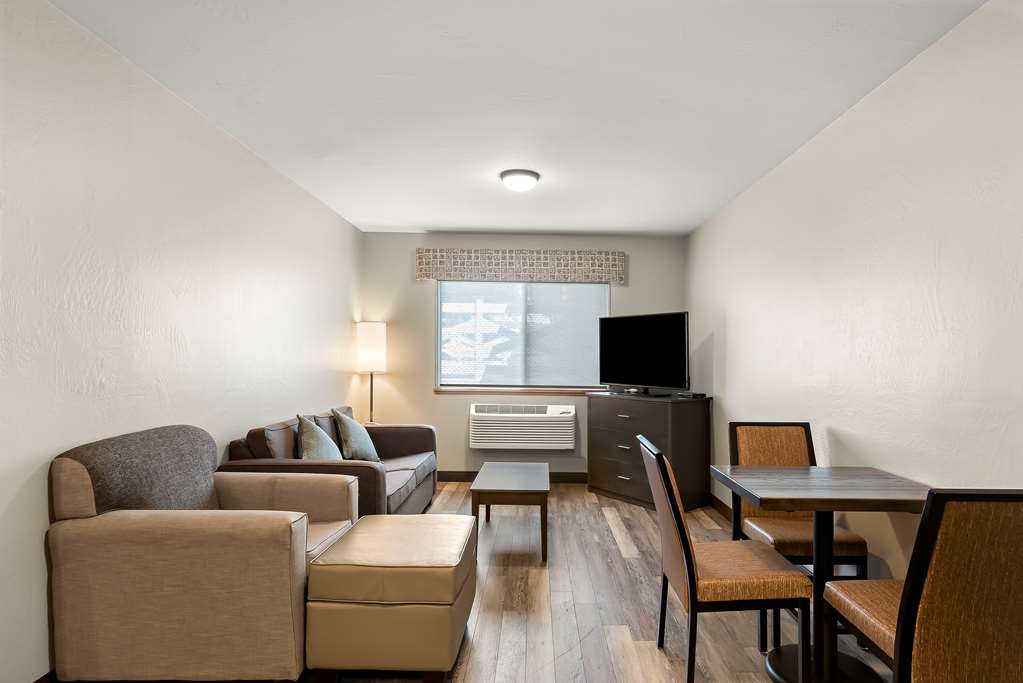 Best Western Sawtooth Inn & Suites Image