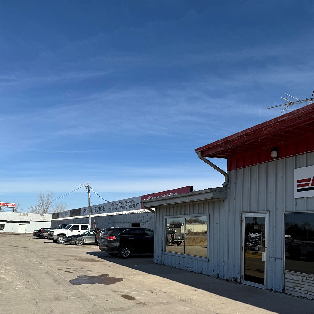 Bauer Built Tire & Service Image
