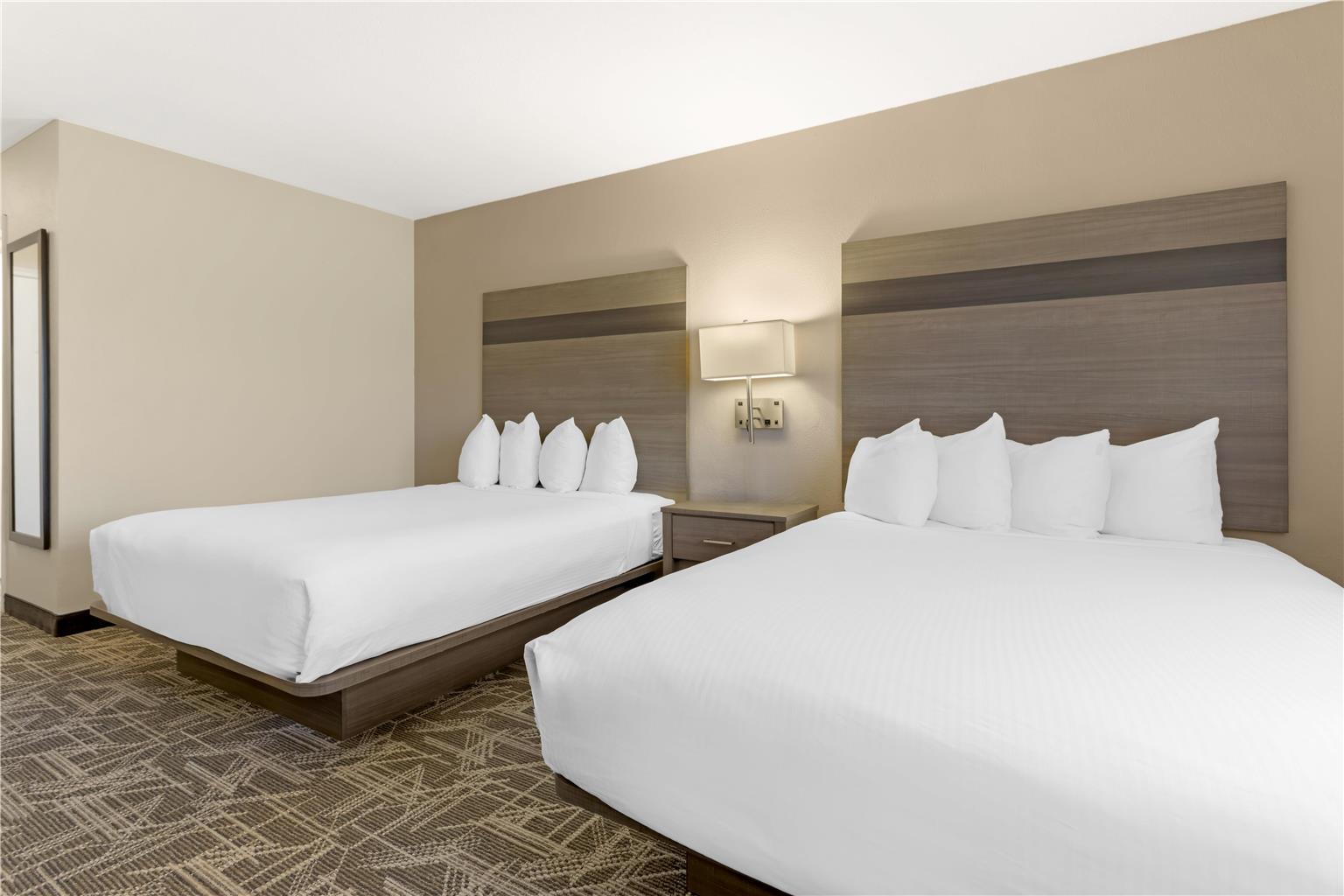 Best Western Kettleman City Inn & Suites Image