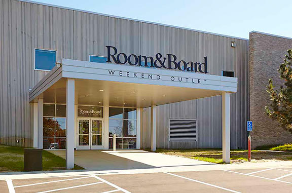 Room & Board Outlet Photo