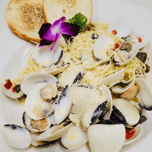 Clams Piccata Pasta