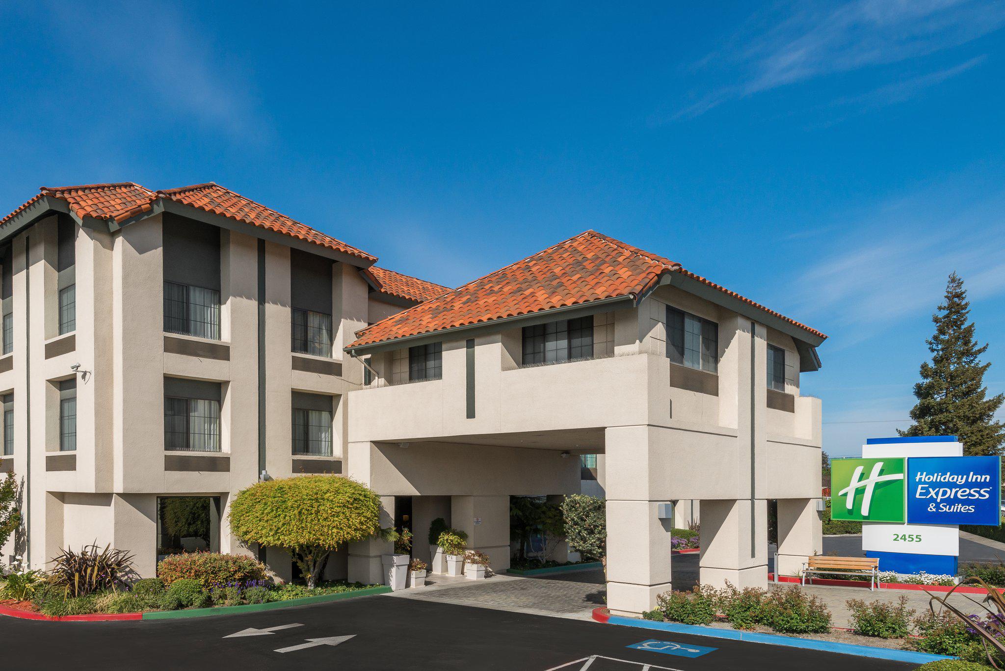 Holiday Inn Express & Suites Santa Clara - Silicon Valley Photo