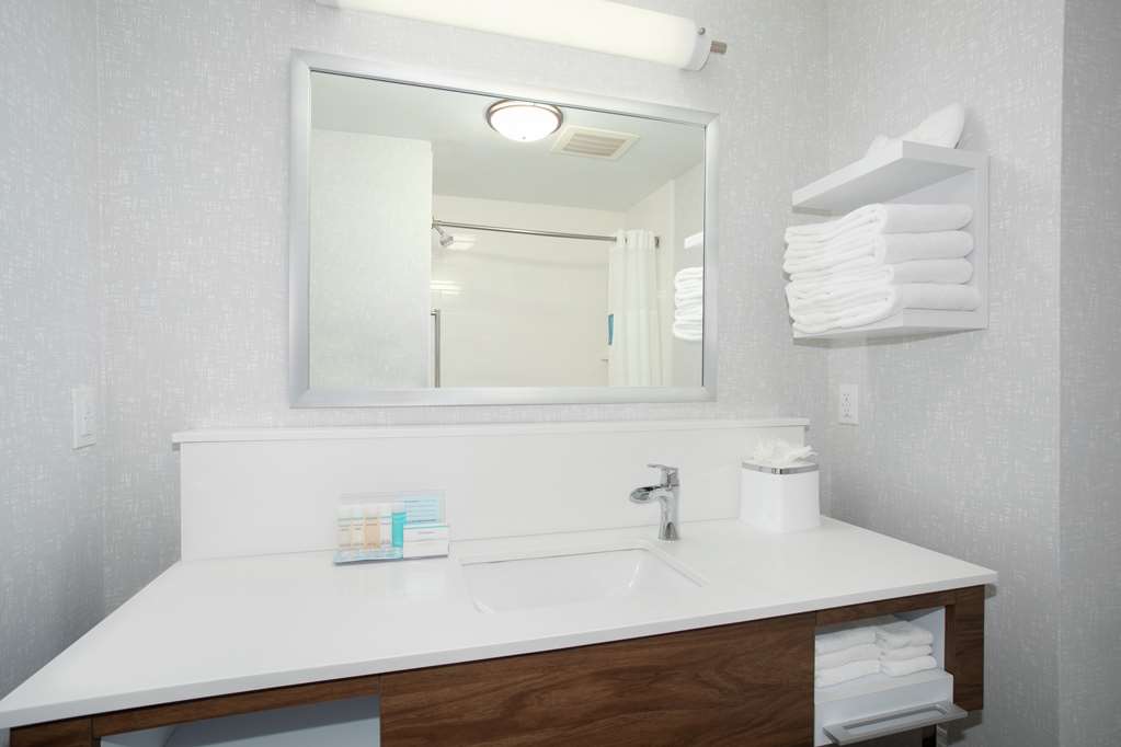 Hampton Inn Bellevue Image