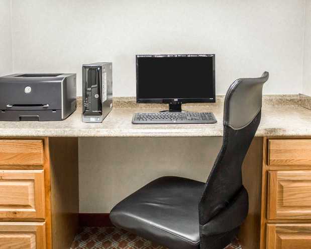 Images Quality Inn & Conference Center