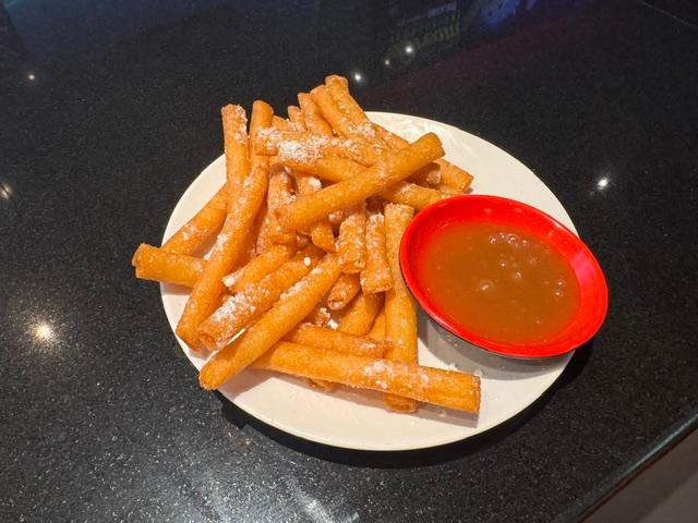 Funnel Cake Fries