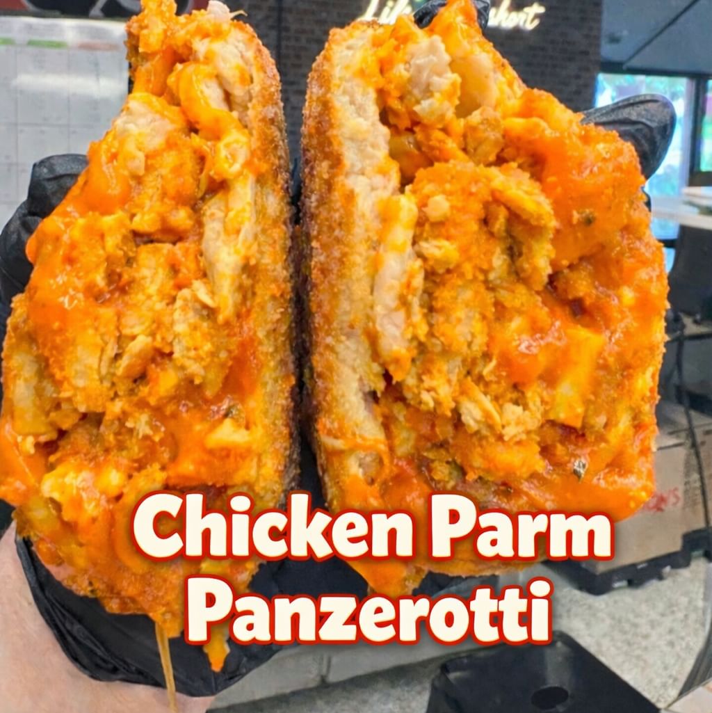 ChickenParm Panzerotti