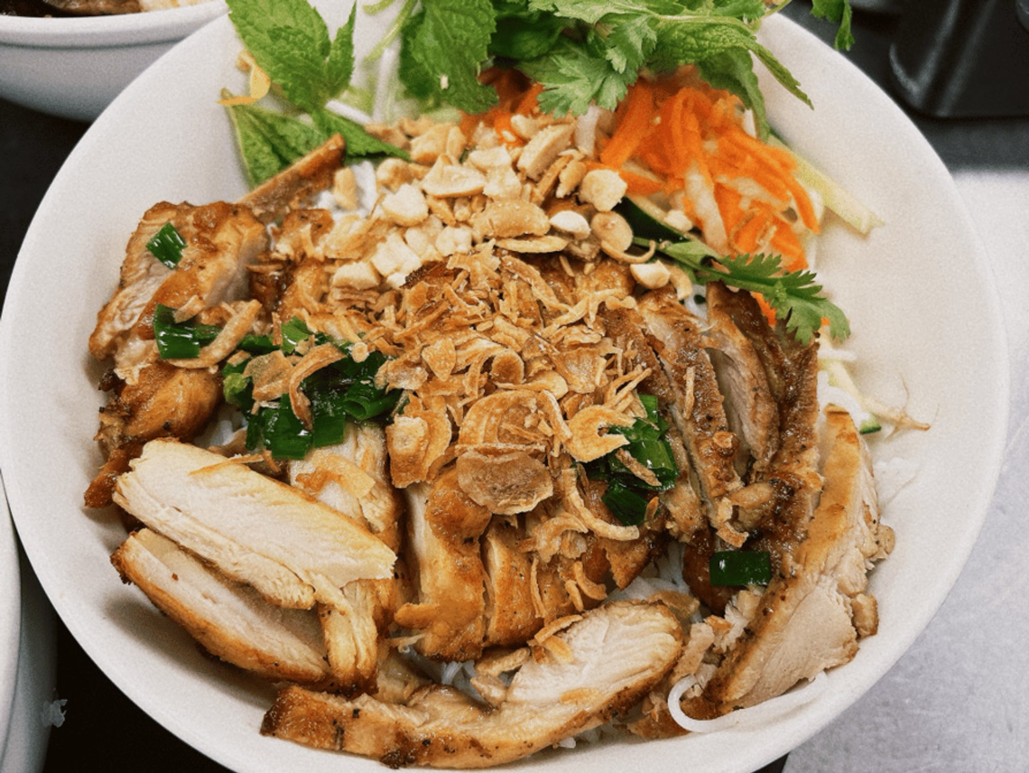 Grilled Chicken Bun