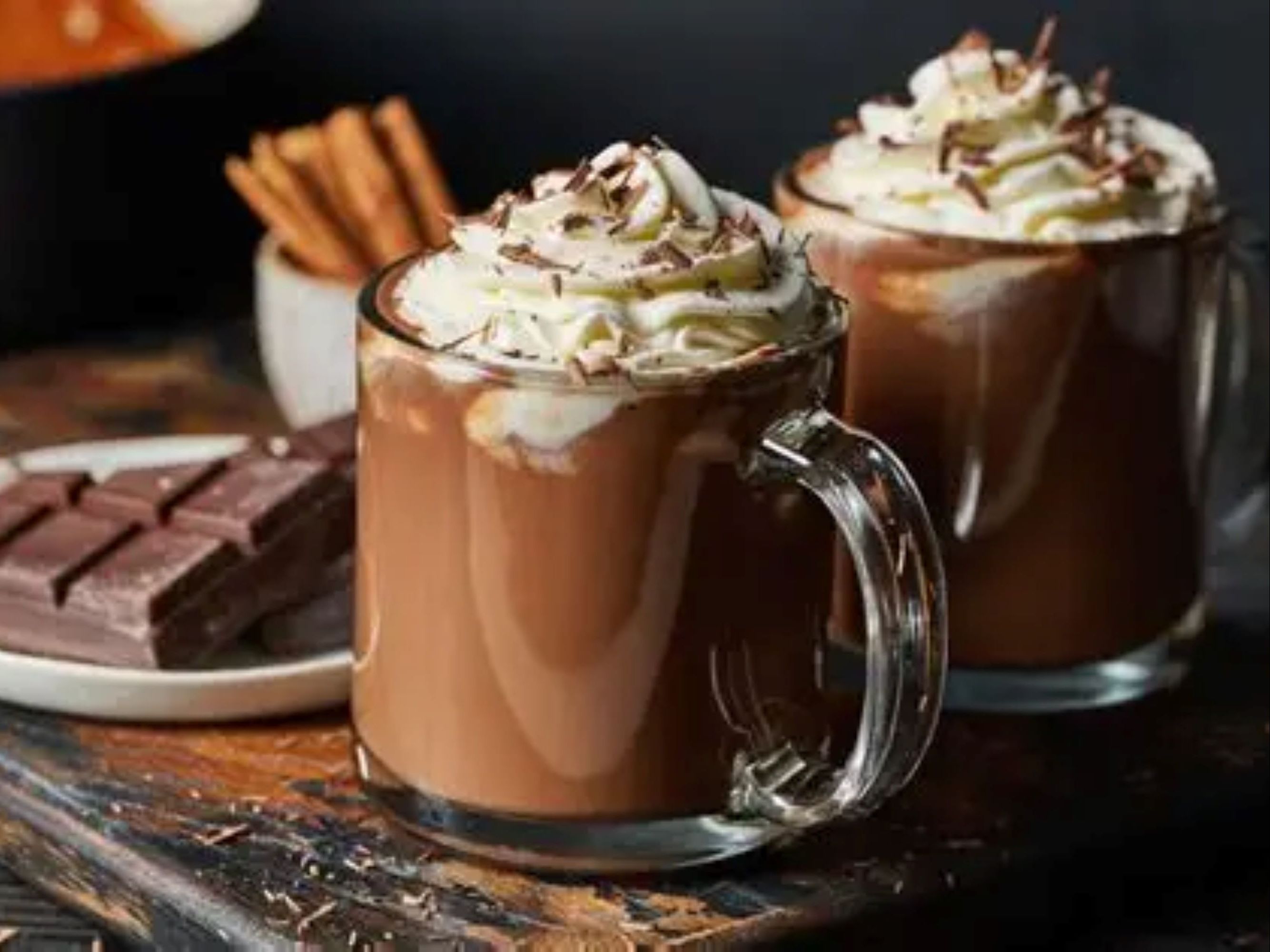 HOT CHOCOLATE 16oz