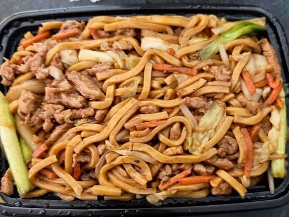 L10. Roast Pork Lo Mein (Noodles)