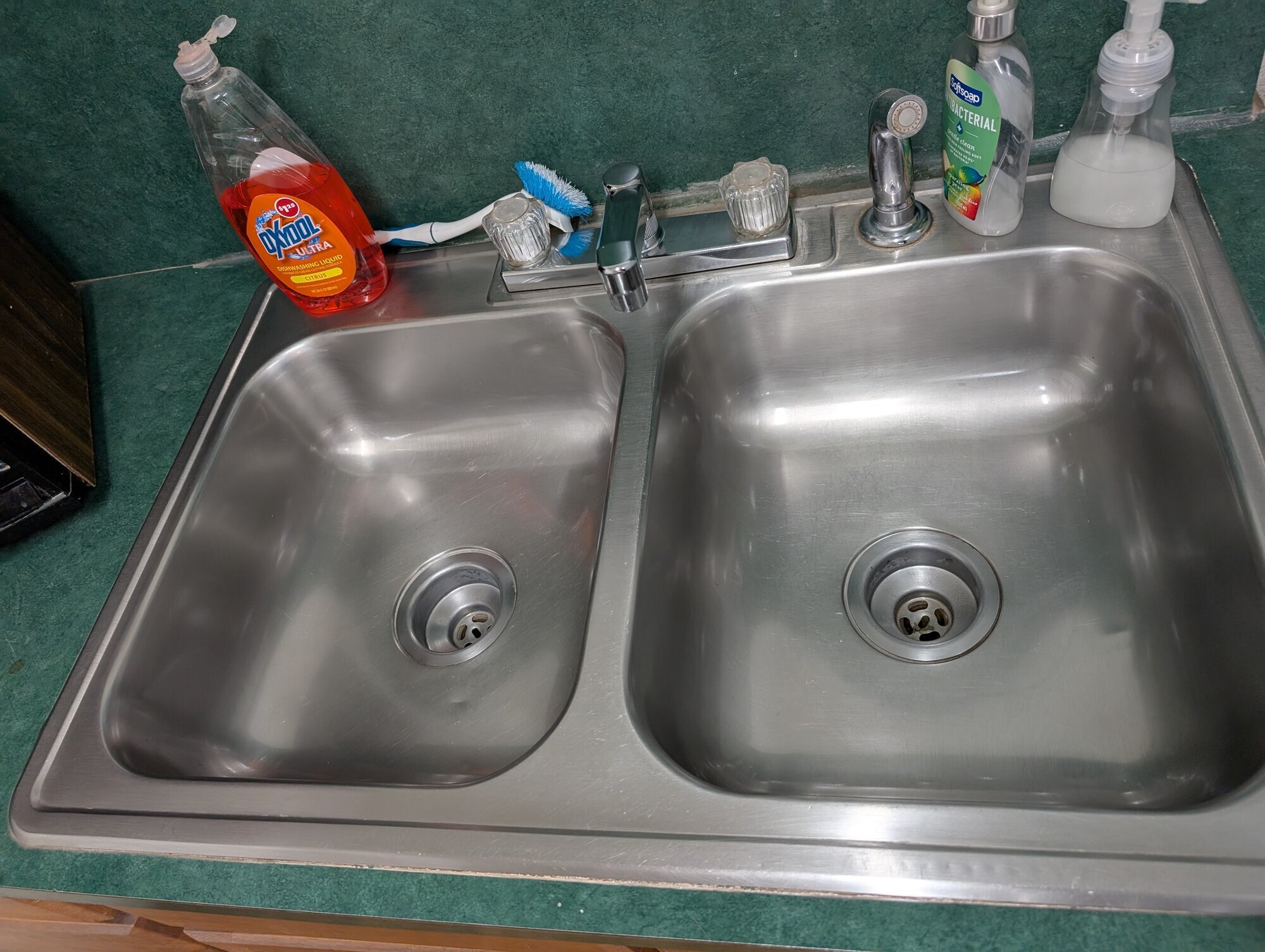 Clean & Fresh Hospitality Services Image