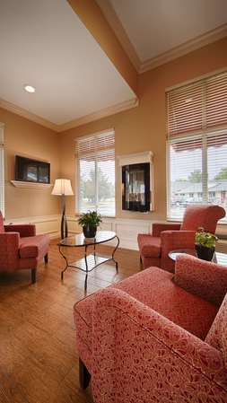 Images Best Western of Harbor Springs