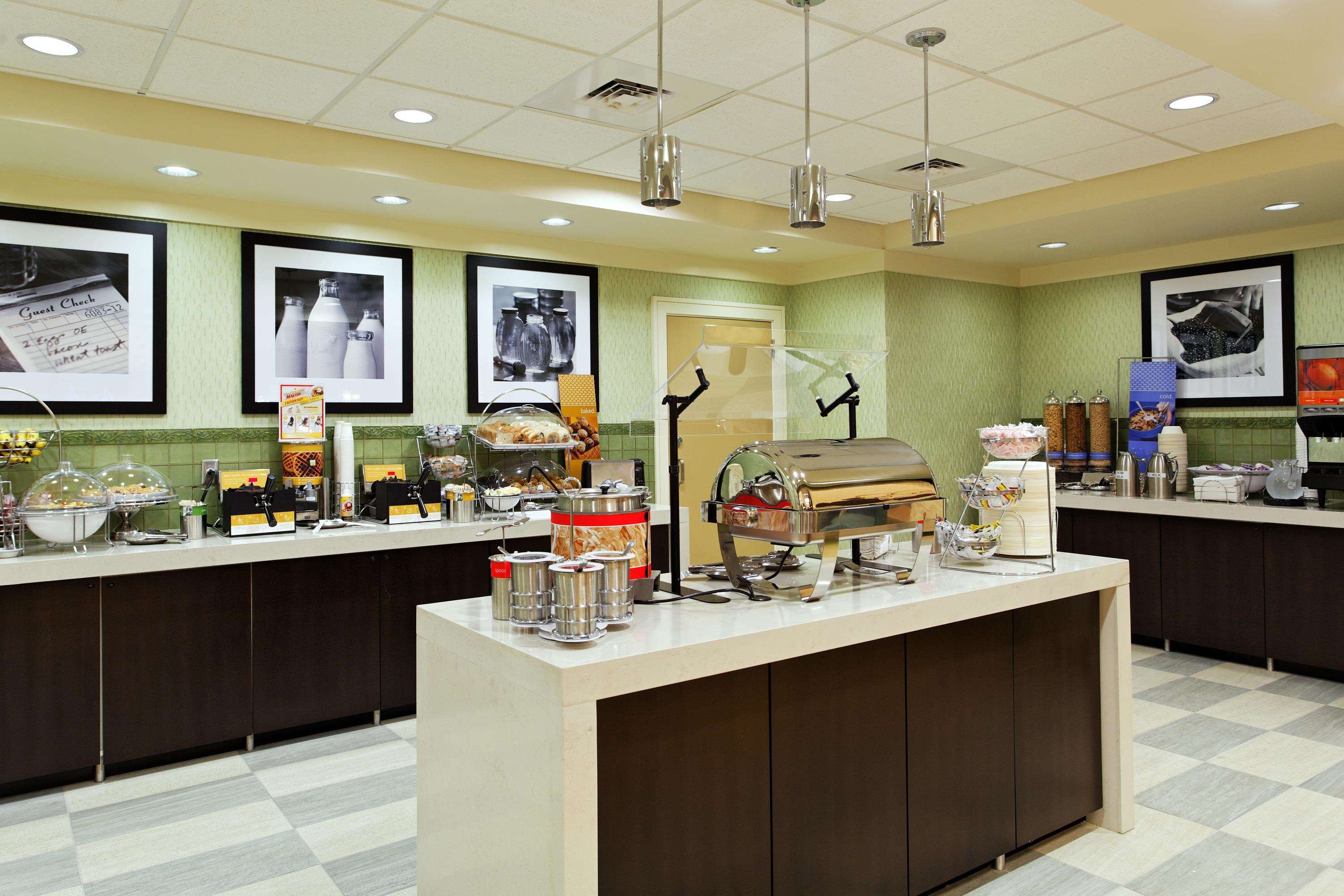 Hampton Inn & Suites Orlando-North/Altamonte Springs Photo