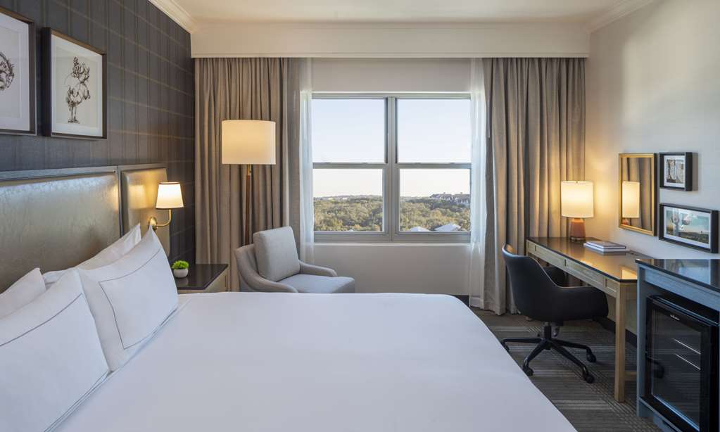 Hilton San Antonio Hill Country Image