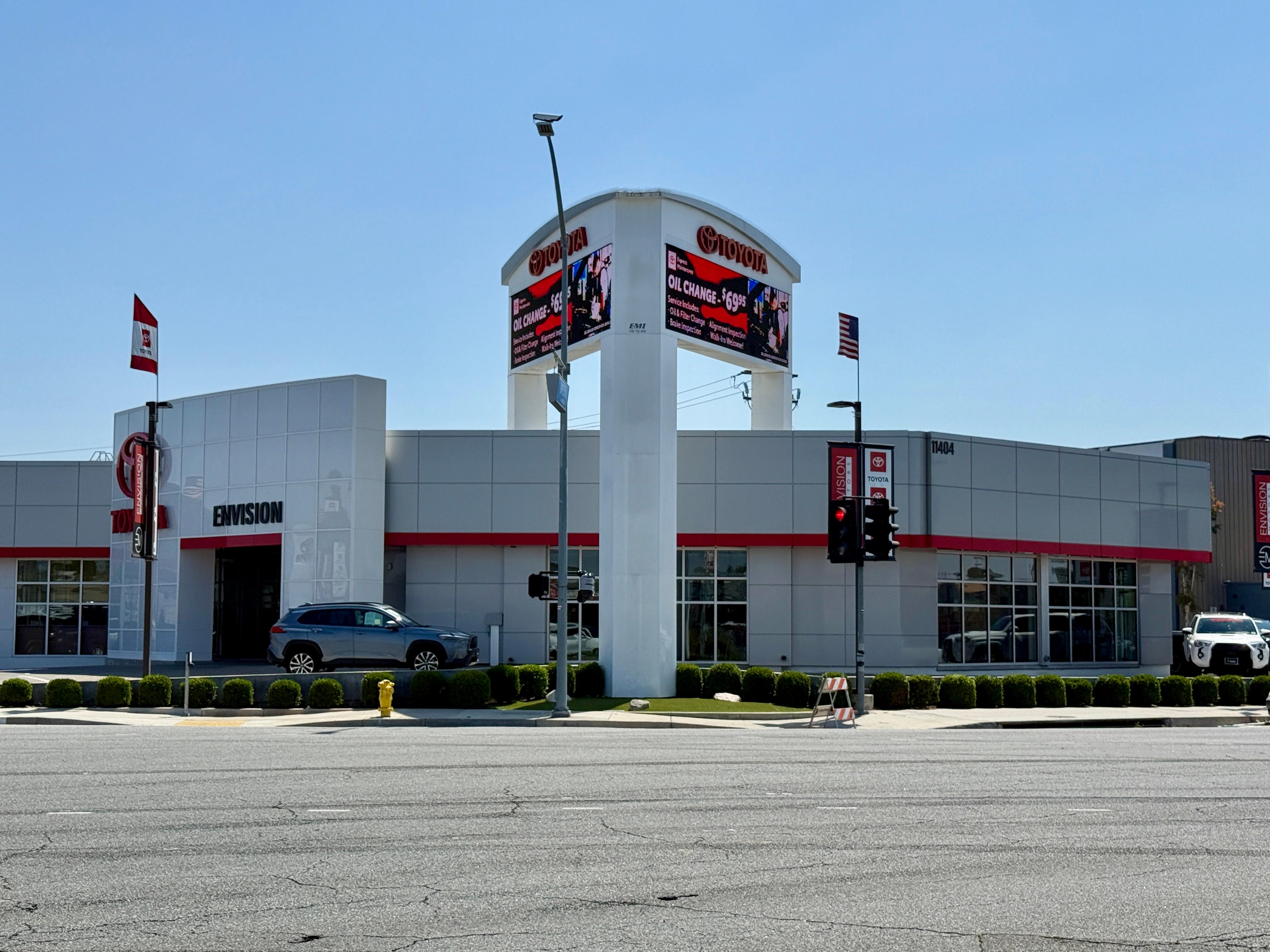 Envision Norwalk Toyota | Sales Showroom Image