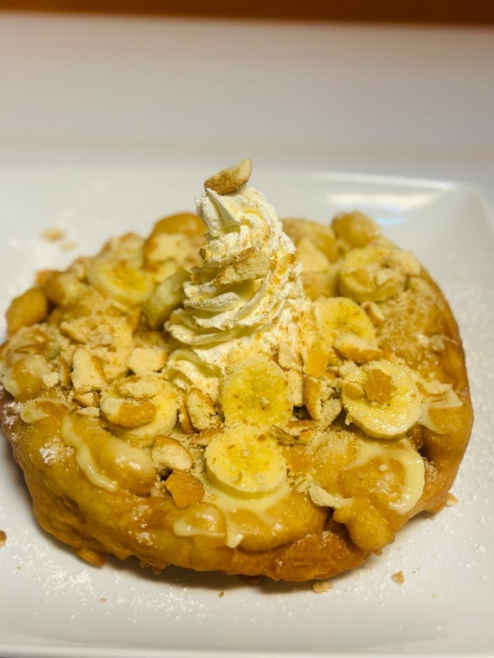 Banana Pudding Funnel Cake