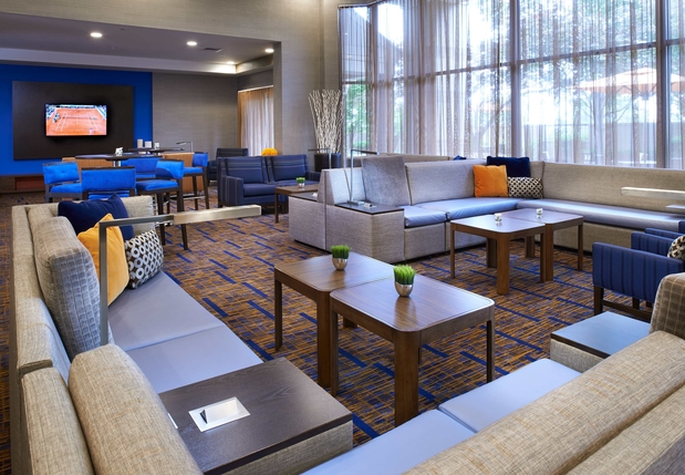 Images Courtyard by Marriott Kansas City Overland Park/Convention Center