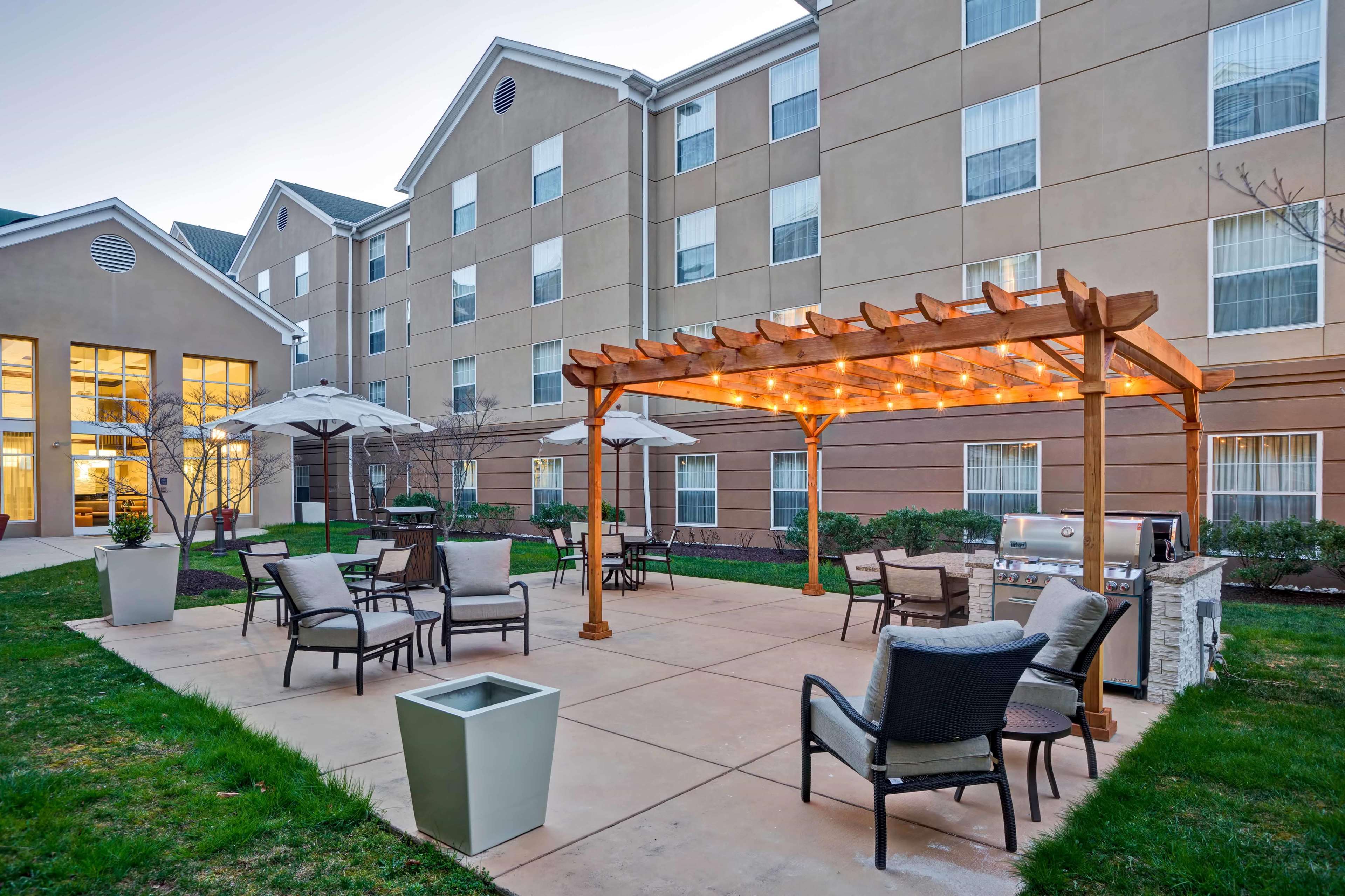 Homewood Suites by Hilton Baltimore-BWI Airport Photo