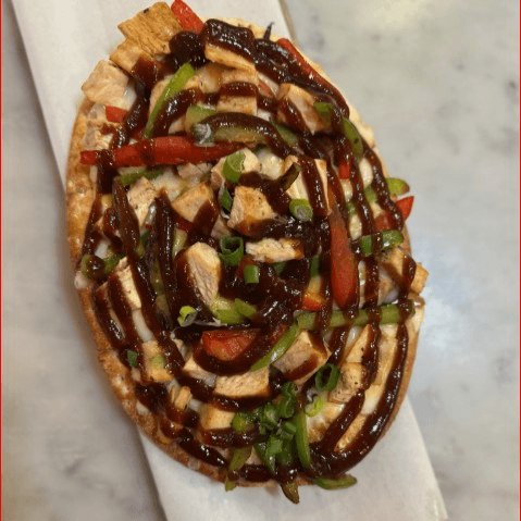 BBQ chicken pizzette