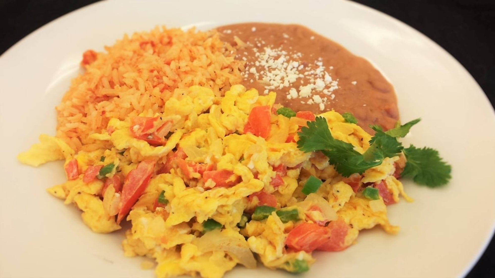 Huevos a La Mexicana
