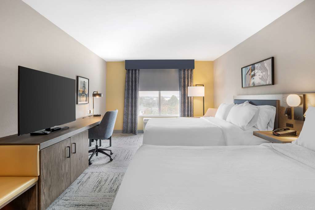 Hilton Garden Inn Charlotte/Concord Image