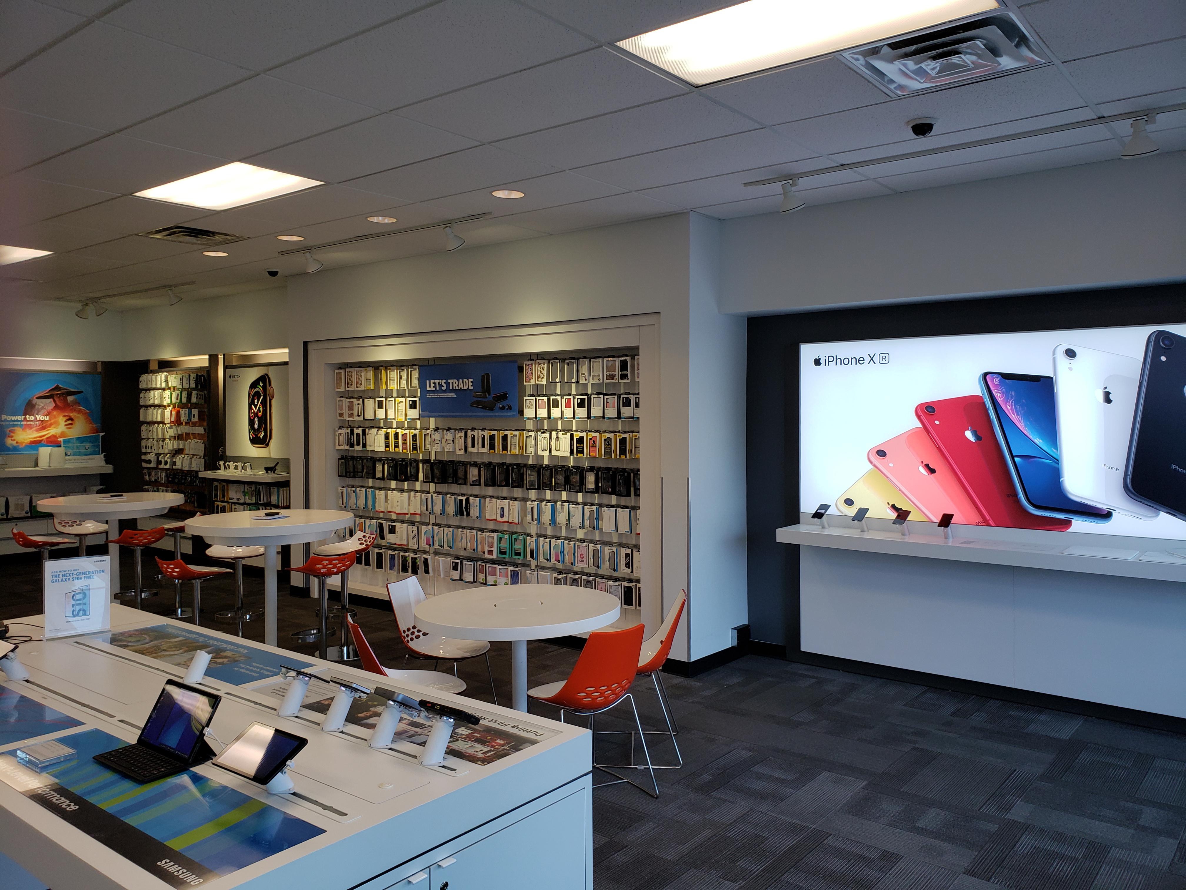 AT&T Store Photo