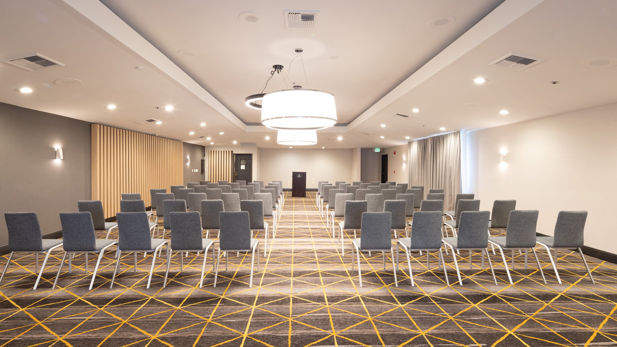 Holiday Inn Santa ANA-Orange Co. Arpt by IHG Image