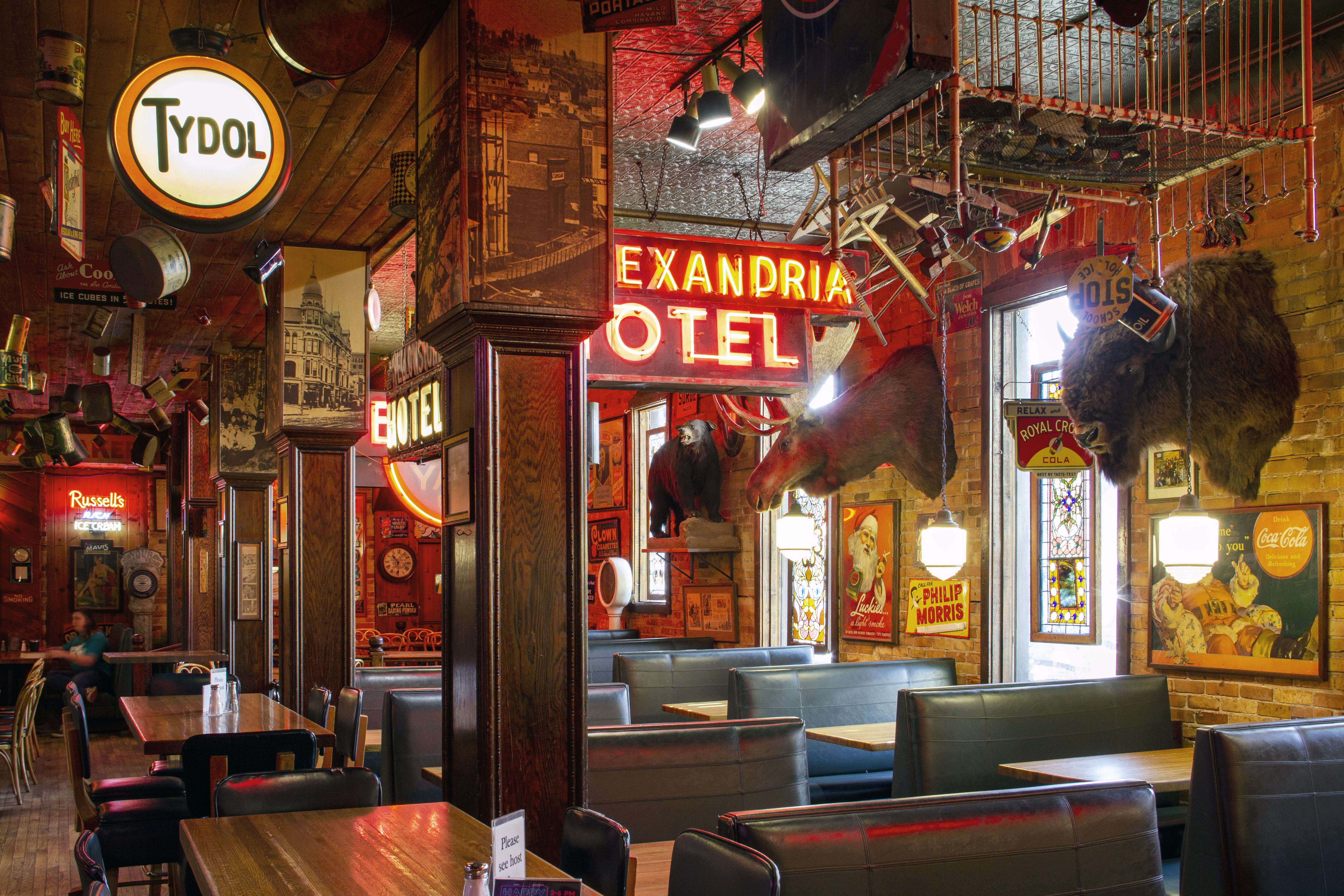 Grandma’s Saloon & Grill – Canal Park Image
