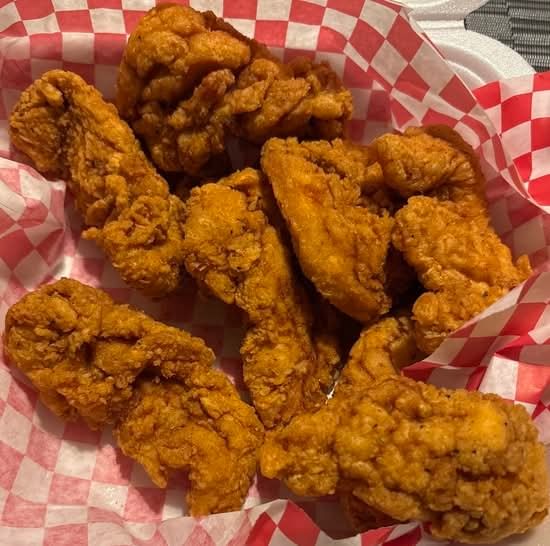 6 Piece Hot Wings Basket