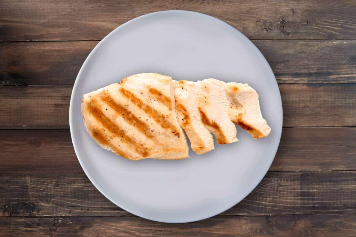 KIDS GRILLED CHICKEN BREAST