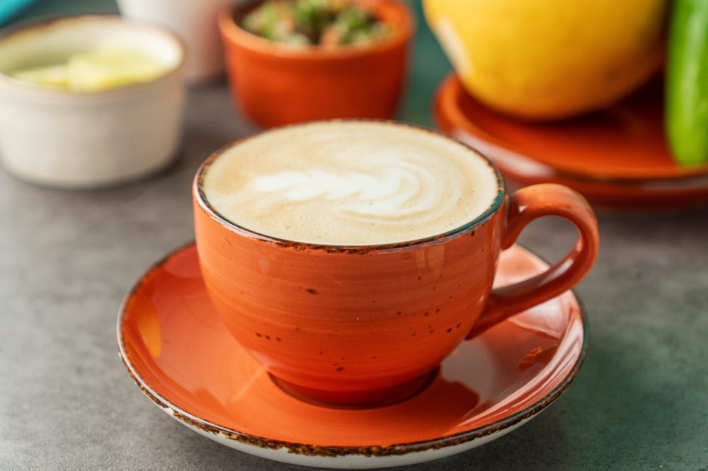CAFE CON LECHE