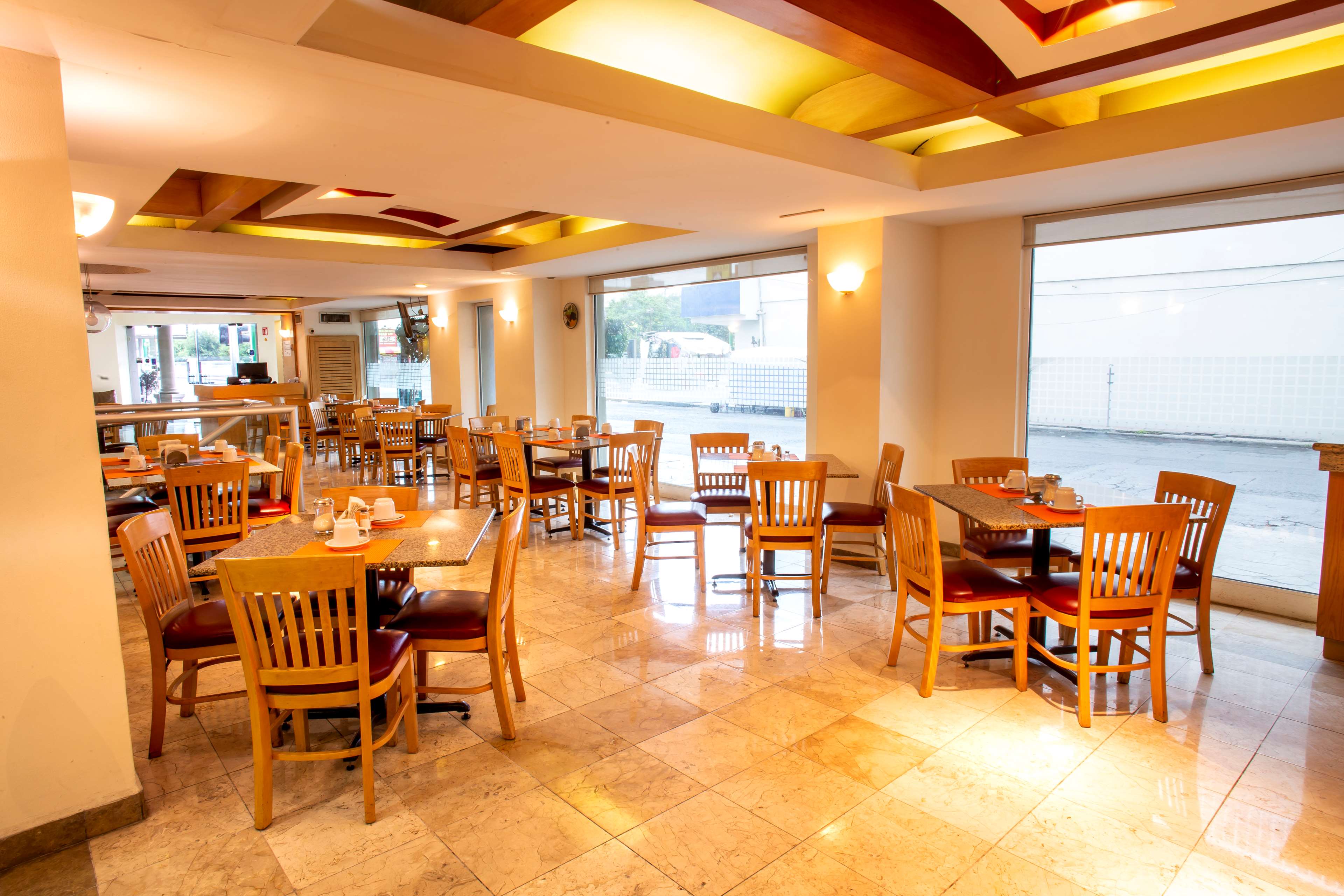 Images Best Western Plaza Monterrey
