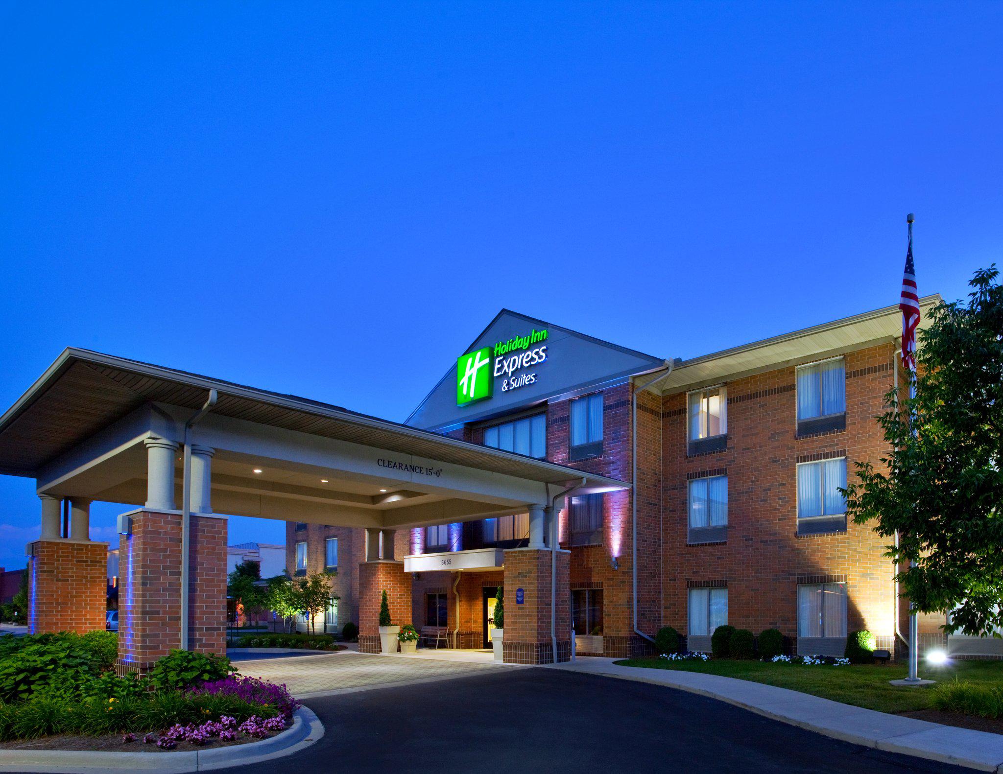 Holiday Inn Express & Suites Dayton-Centerville Photo