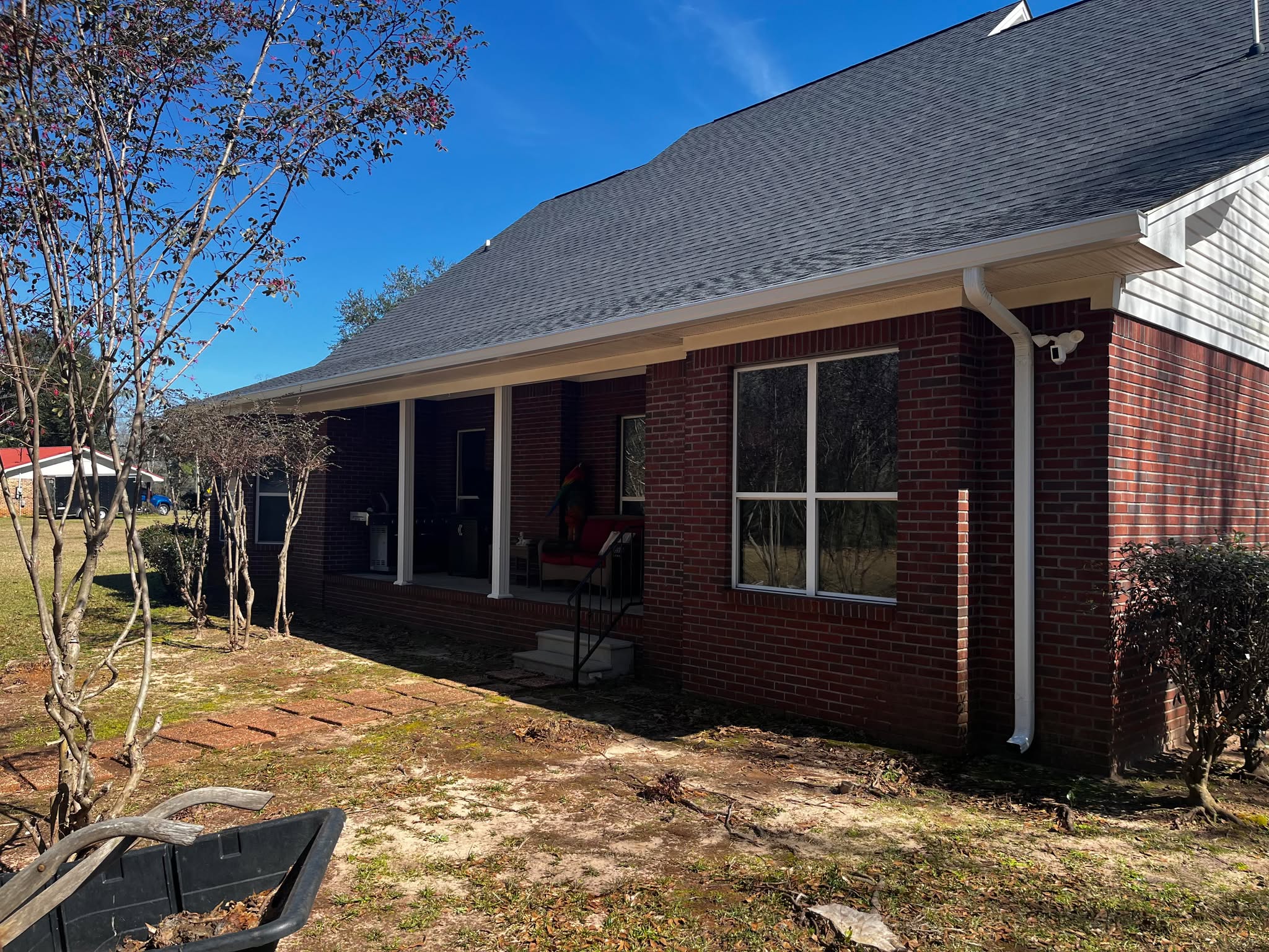 Southern Gutters LLC Image