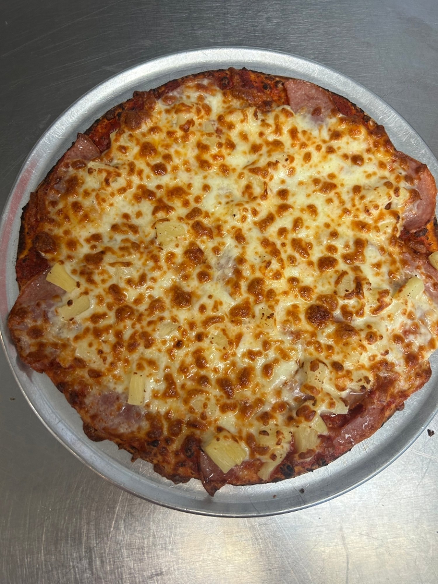 Medium Hawaiian