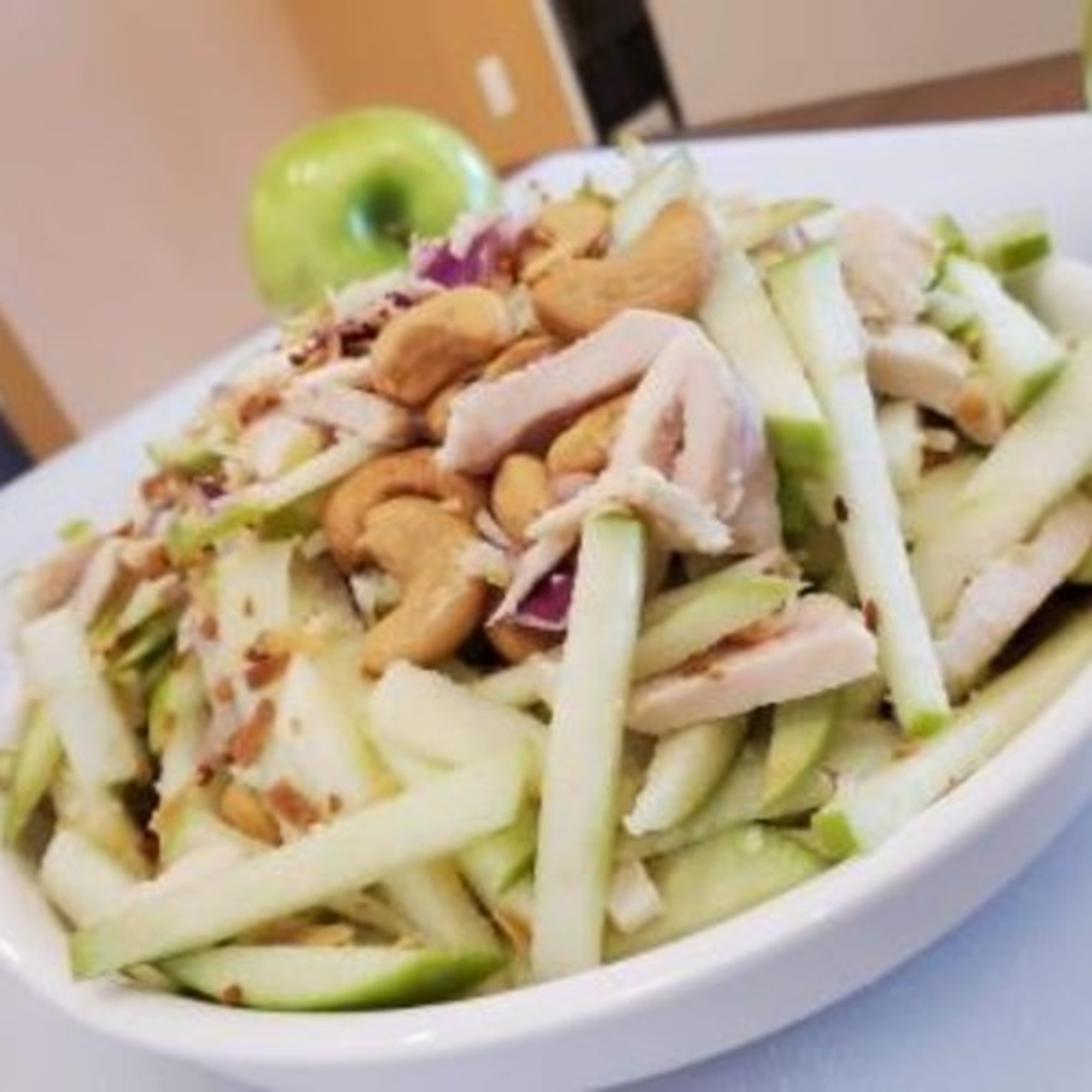 TS4. Apple Salad