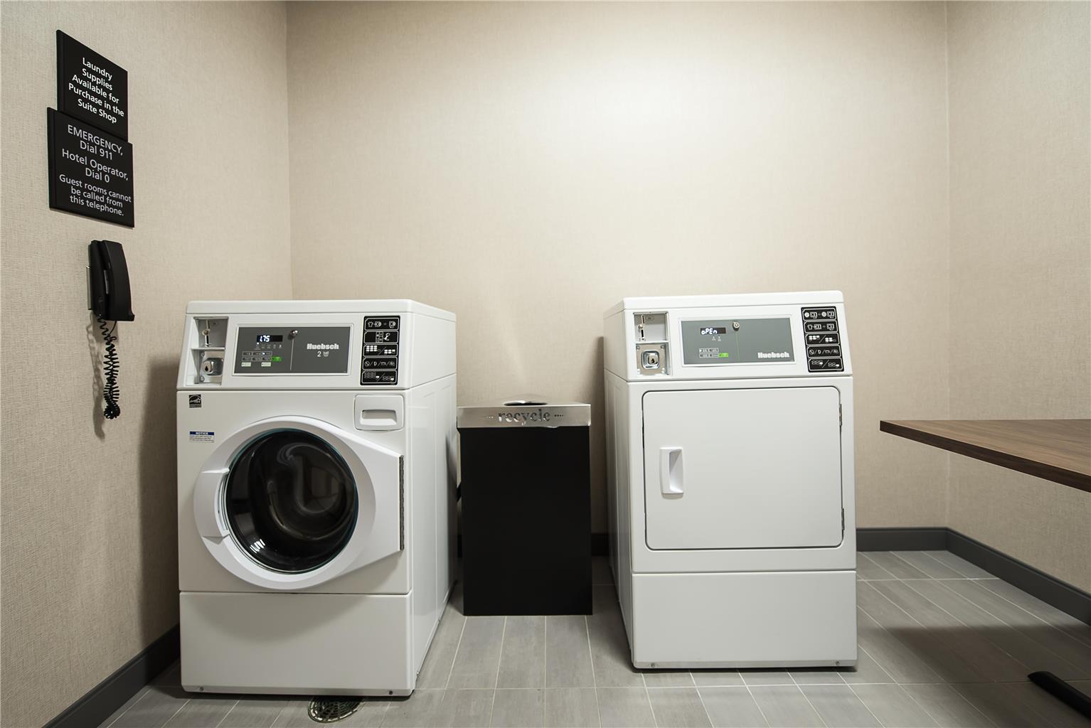 Hampton Inn & Suites Howell Image