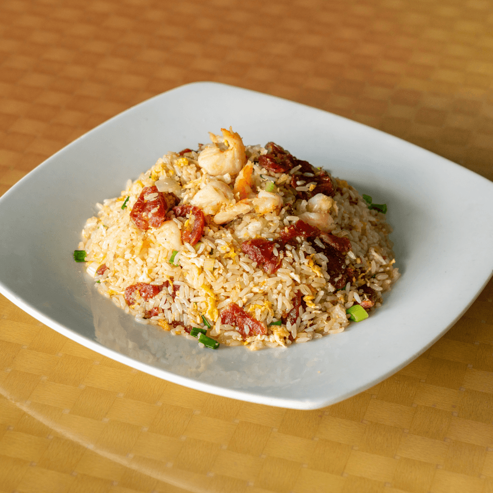 R4 - Yang Chow Fried Rice (Cơm Chiên Dương Châu)