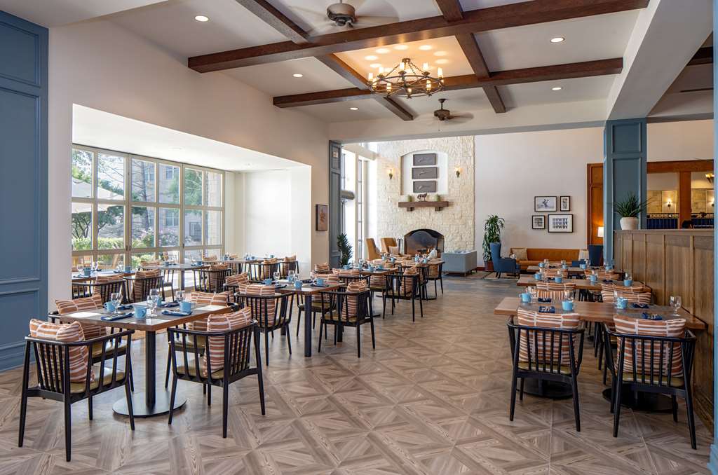 Hilton San Antonio Hill Country Image