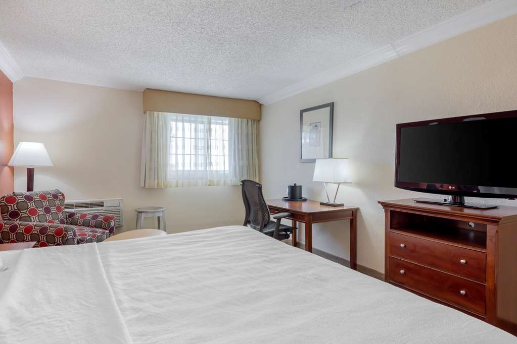 Best Western Plus Loveland Inn Image