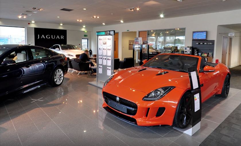Harwoods Jaguar, Crawley Car Dealers (new & Used) in Crawley RH10 9LW