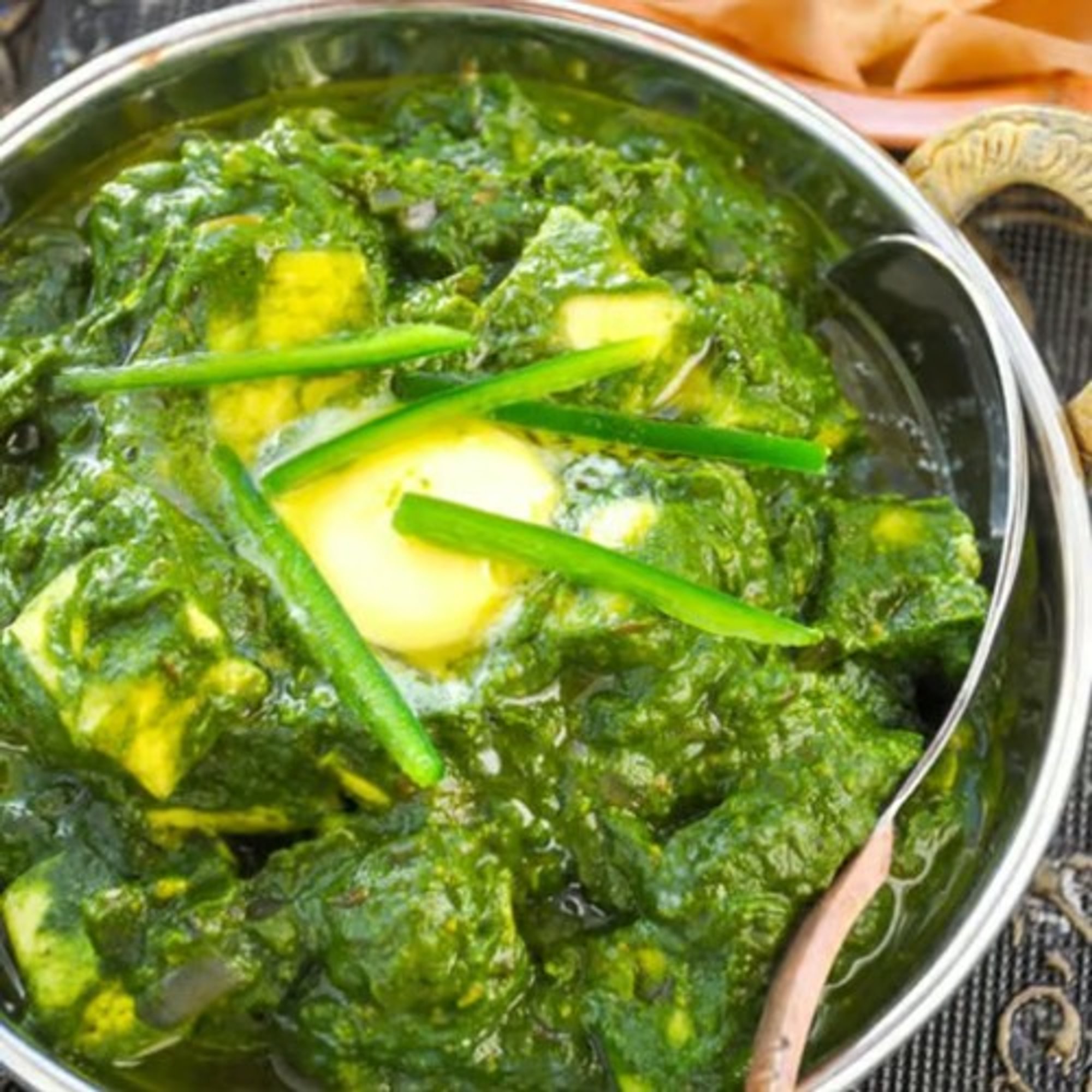 Palak Paneer(half Tray)