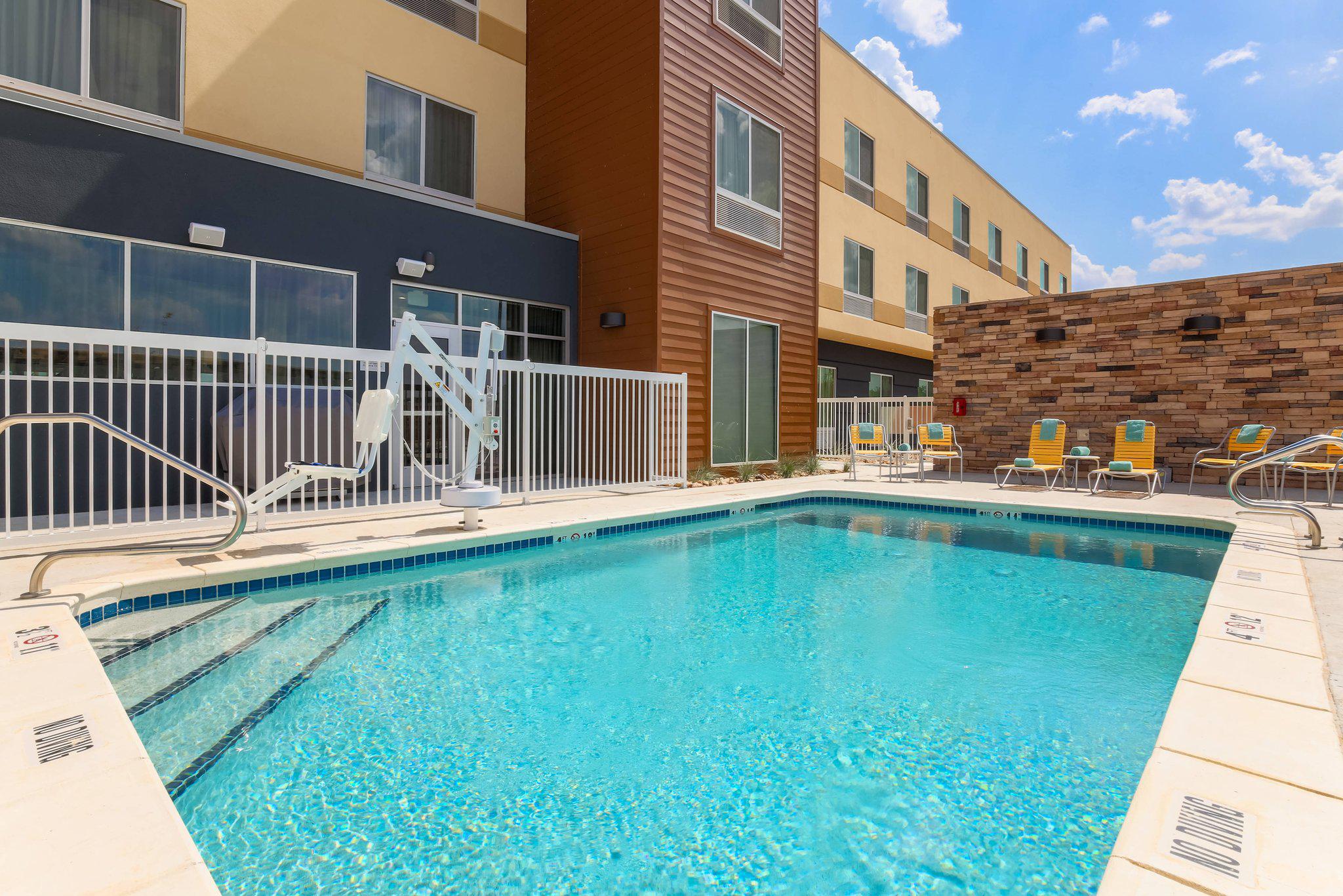 Fairfield Inn & Suites by Marriott Cotulla Photo